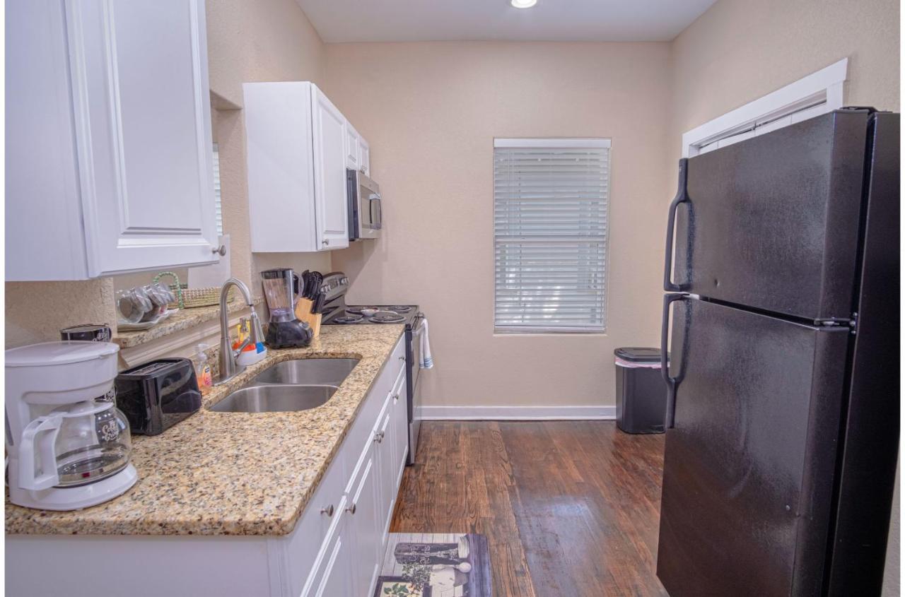 Fabulous Newly Renovated 1Br1Ba Near Downtown Apartment San Antonio Exterior photo